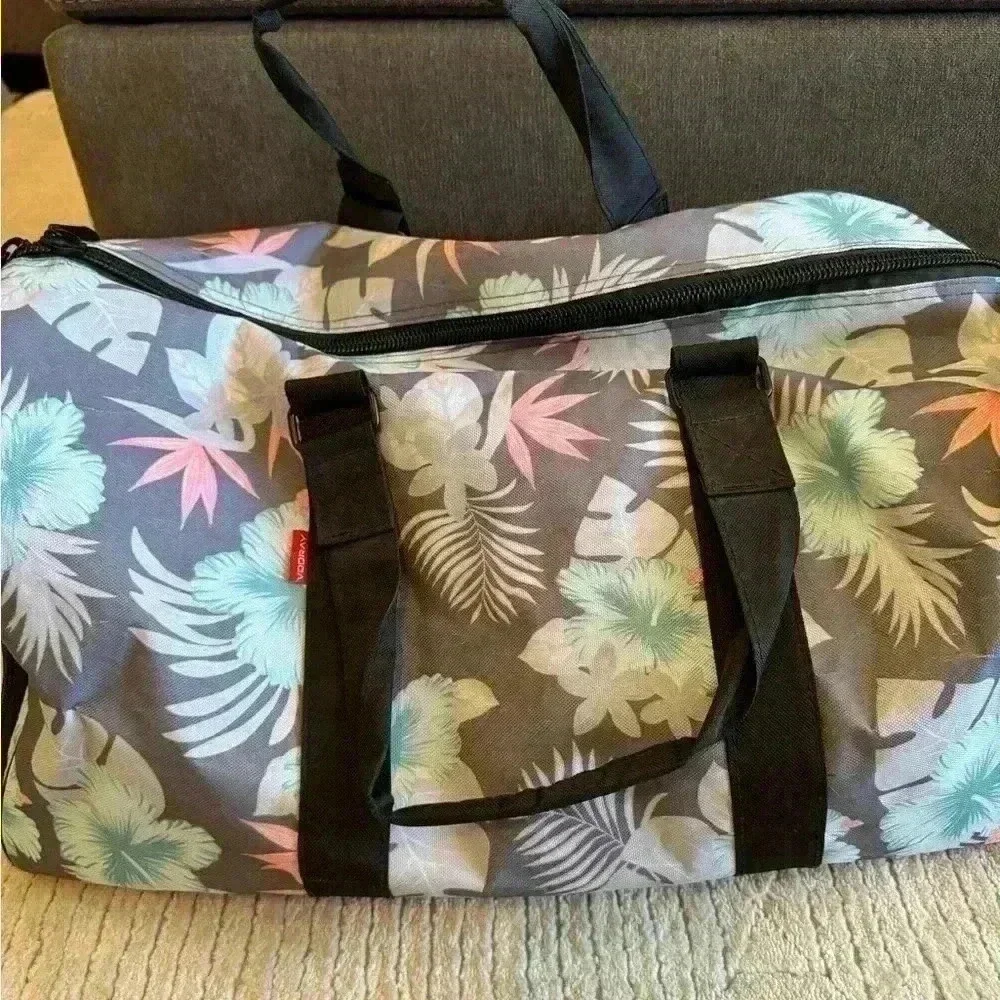 Vooray gym bag
